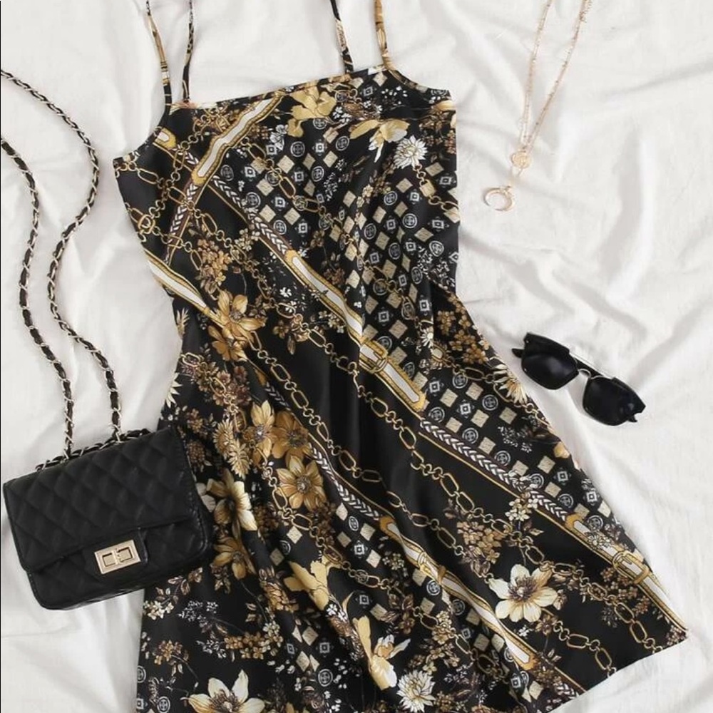 Chain & floral print dress